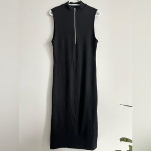 Black Sleeveless knit maxi dress